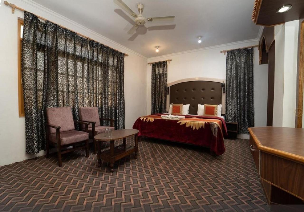 Hotel Al Azrah Srīnagar Exteriér fotografie
